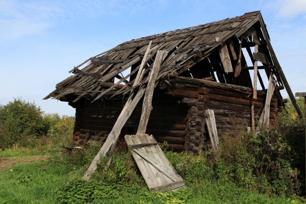 Pole Barn Demolition in Lake Charles