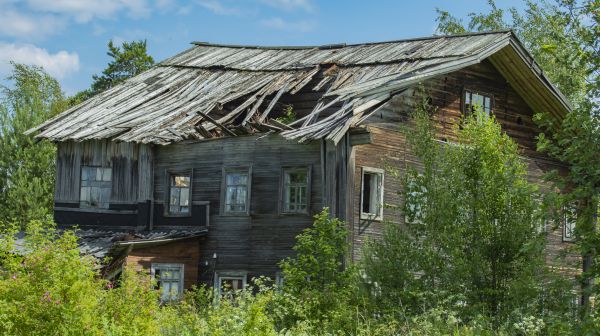 Cottage Demolition in Lake Charles