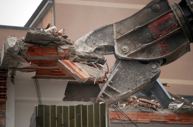 How Professional Demolition Services Ensure Safety And Precision